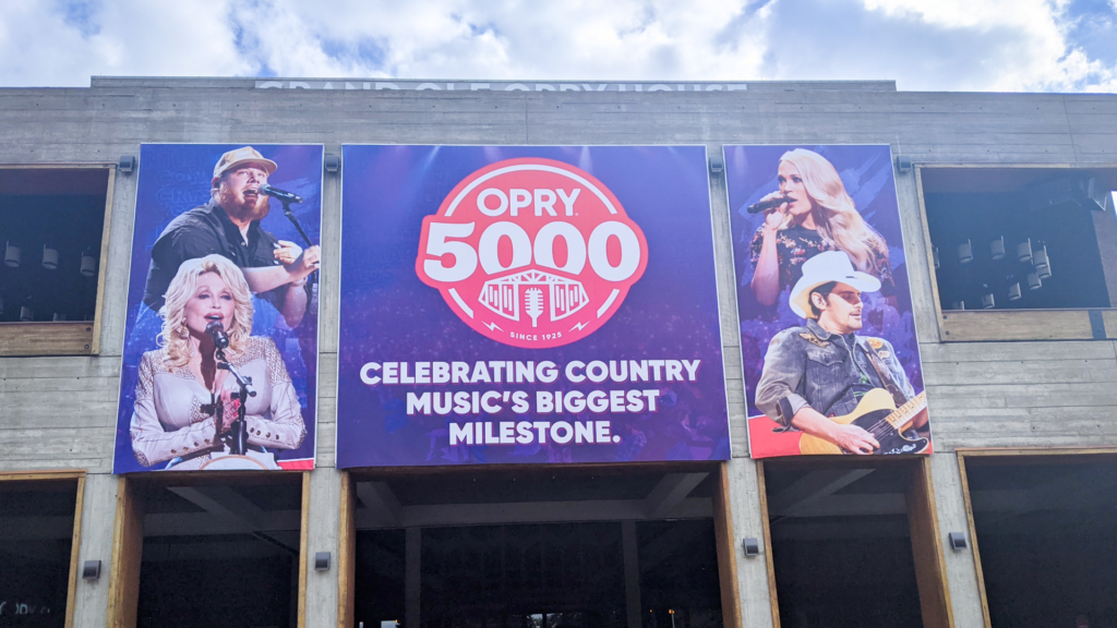Opry 5000 Front of House Banner RH